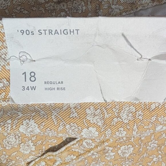 NWT AE | 90s Straight Leg Jeans in Yellow Floral (18/34) - Picture 8 of 14